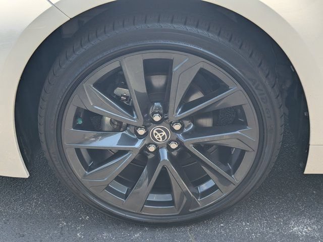 Used 2024 Toyota Corolla SE FWD image 11