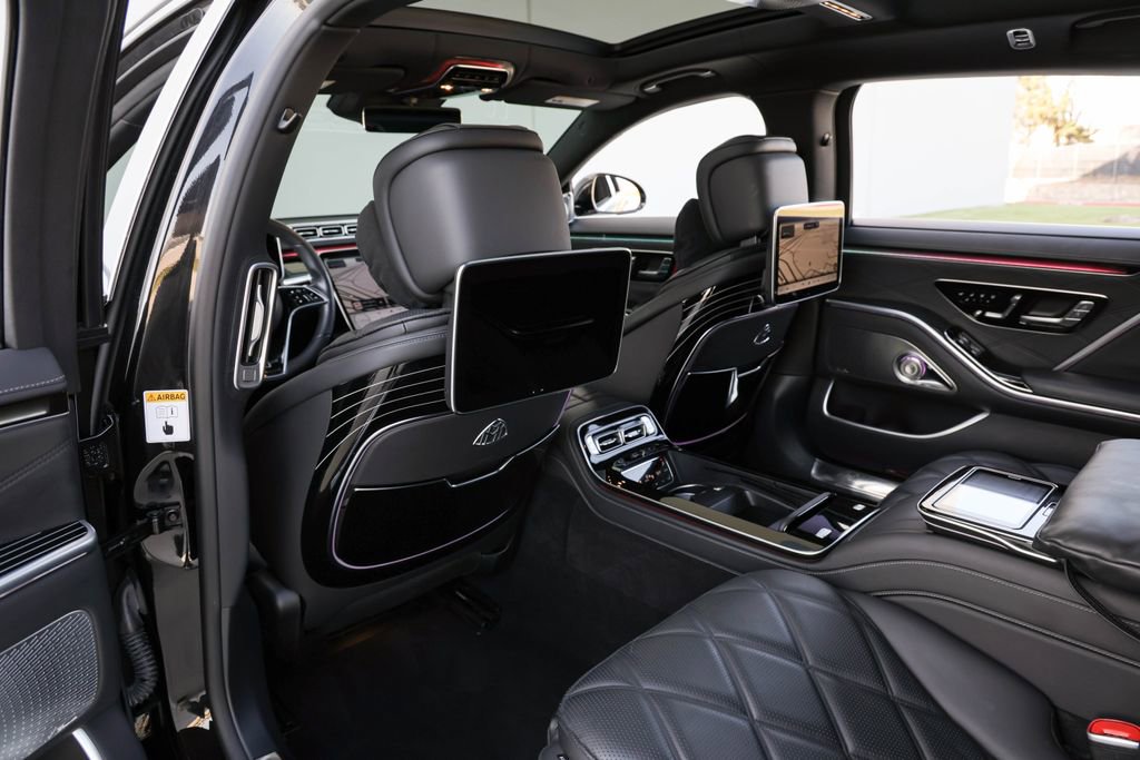 Used 2022 Mercedes-Benz Maybach S 580 4MATIC image 35