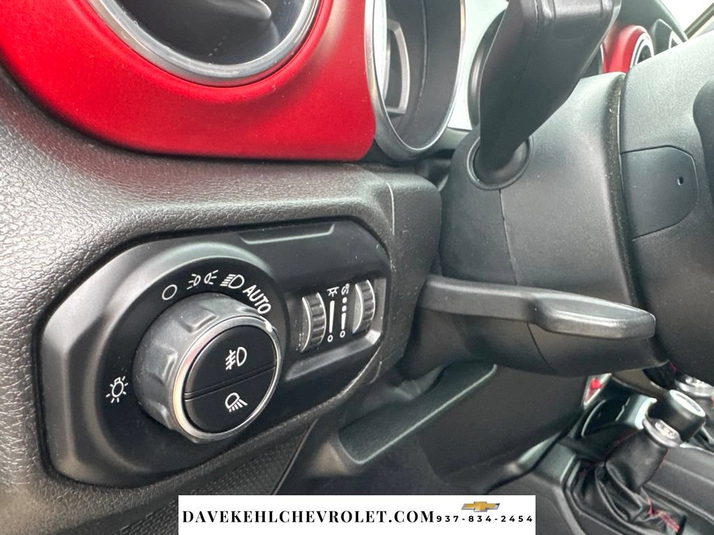 Used 2020 Jeep Gladiator Rubicon AWD/4WD image 11