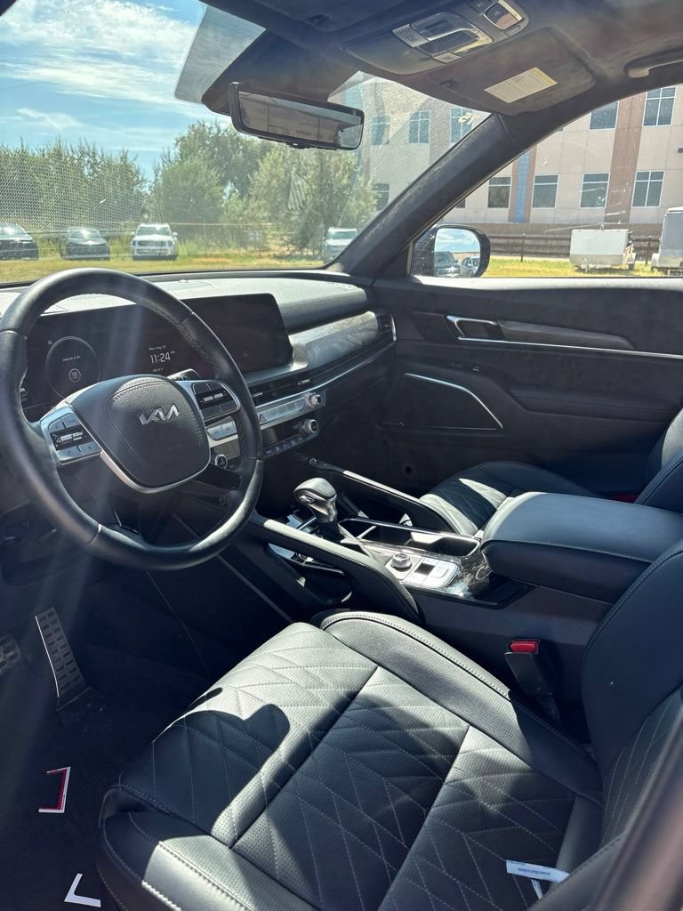 Certified 2025 Kia Telluride SX Prestige X-Line AWD/4WD image 9