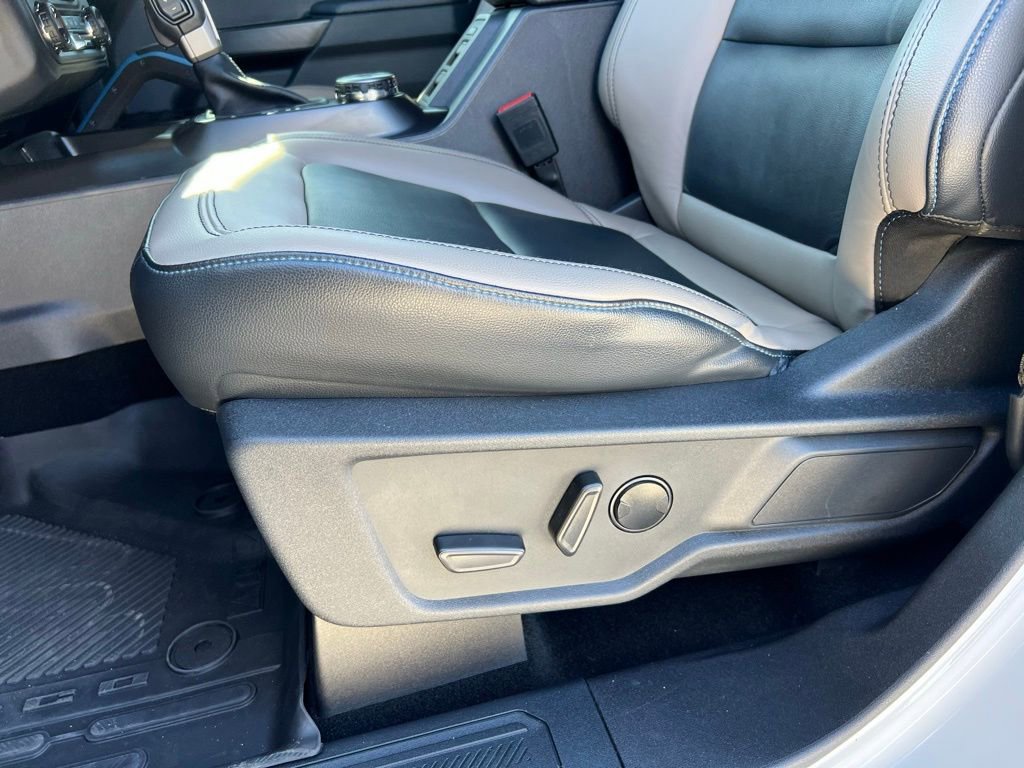 Used 2024 Ford Bronco Wildtrak image 14