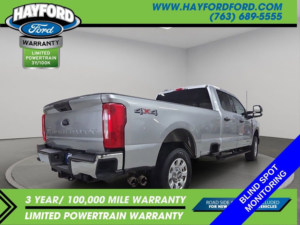 Used 2024 Ford F250 XLT image 3