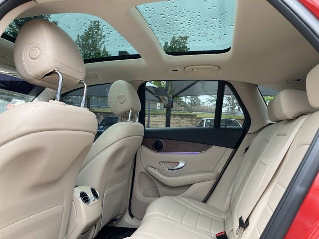 Used 2022 Mercedes-Benz GLC 300 4MATIC image 15