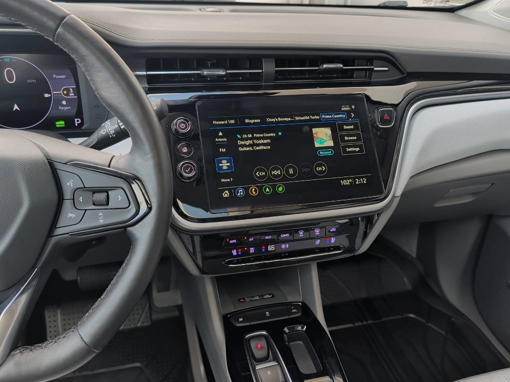 Used 2023 Chevrolet Bolt EUV Premier w/ Sun & Sound Package FWD image 21