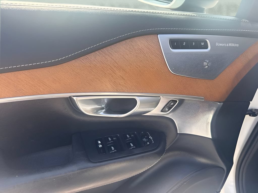Used 2017 Volvo XC90 T6 Inscription w/ Vision Package AWD/4WD image 25