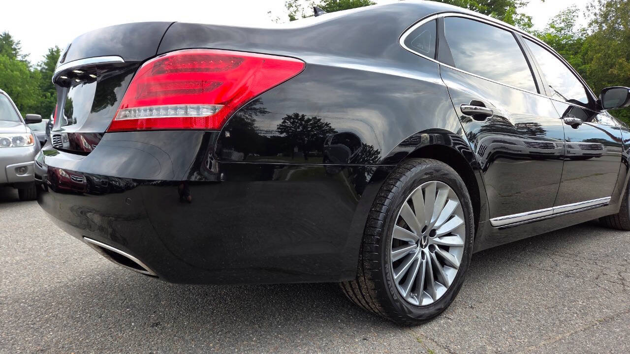 Used 2015 Hyundai Equus Signature RWD image 17