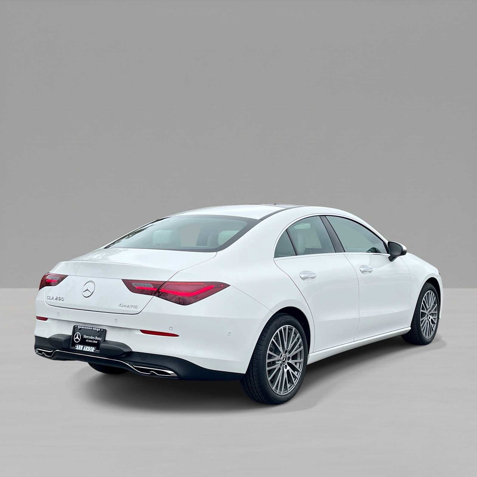 Used 2025 Mercedes-Benz CLA 250 4MATIC image 6