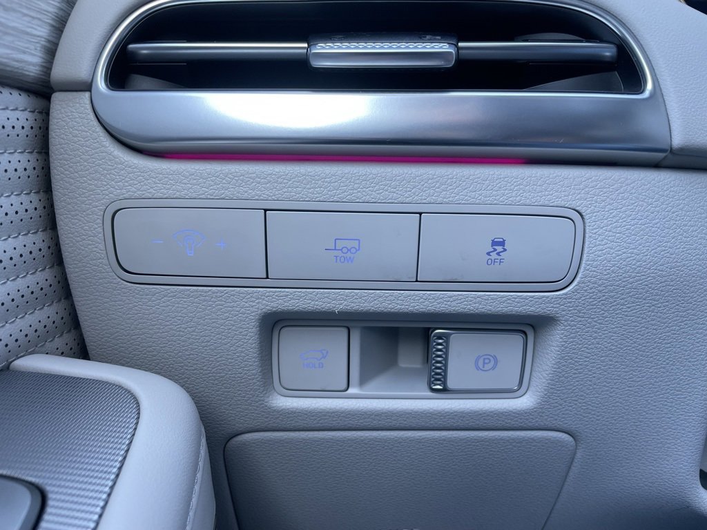 Used 2024 Hyundai Palisade Calligraphy image 51