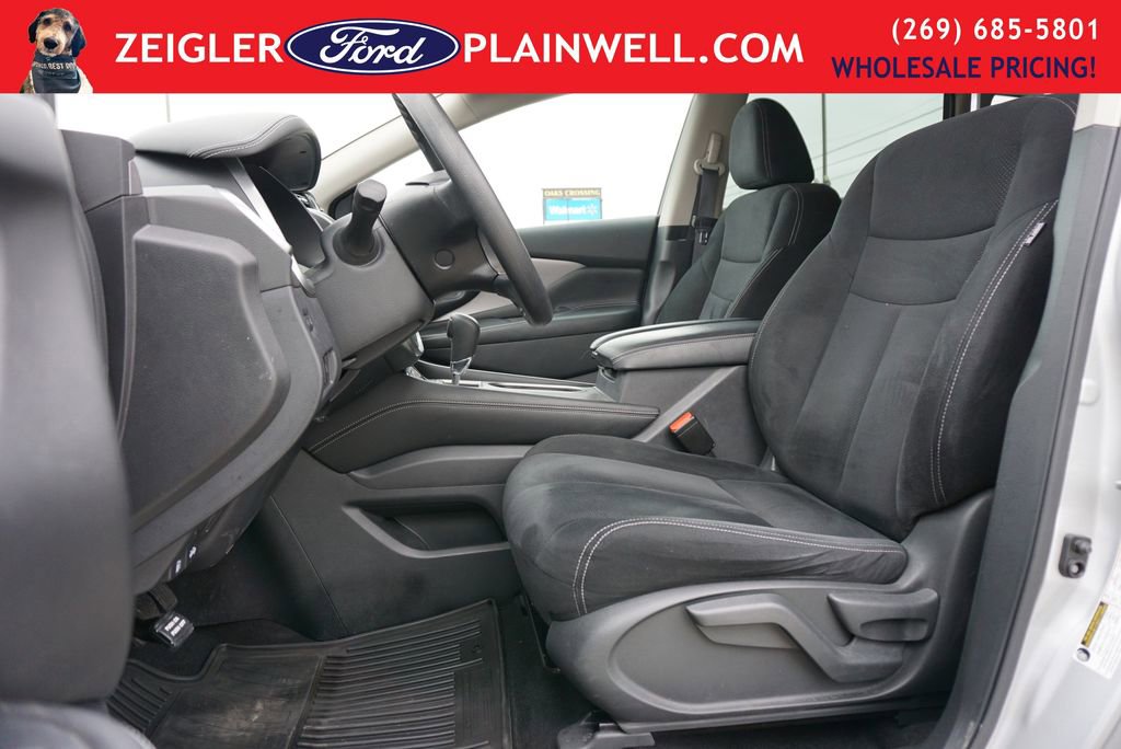 Used 2022 Nissan Murano S AWD/4WD image 16