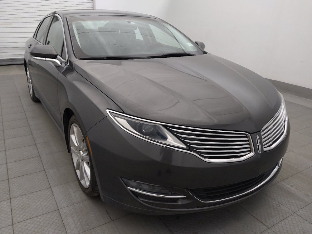 Used 2016 Lincoln MKZ FWD image 13