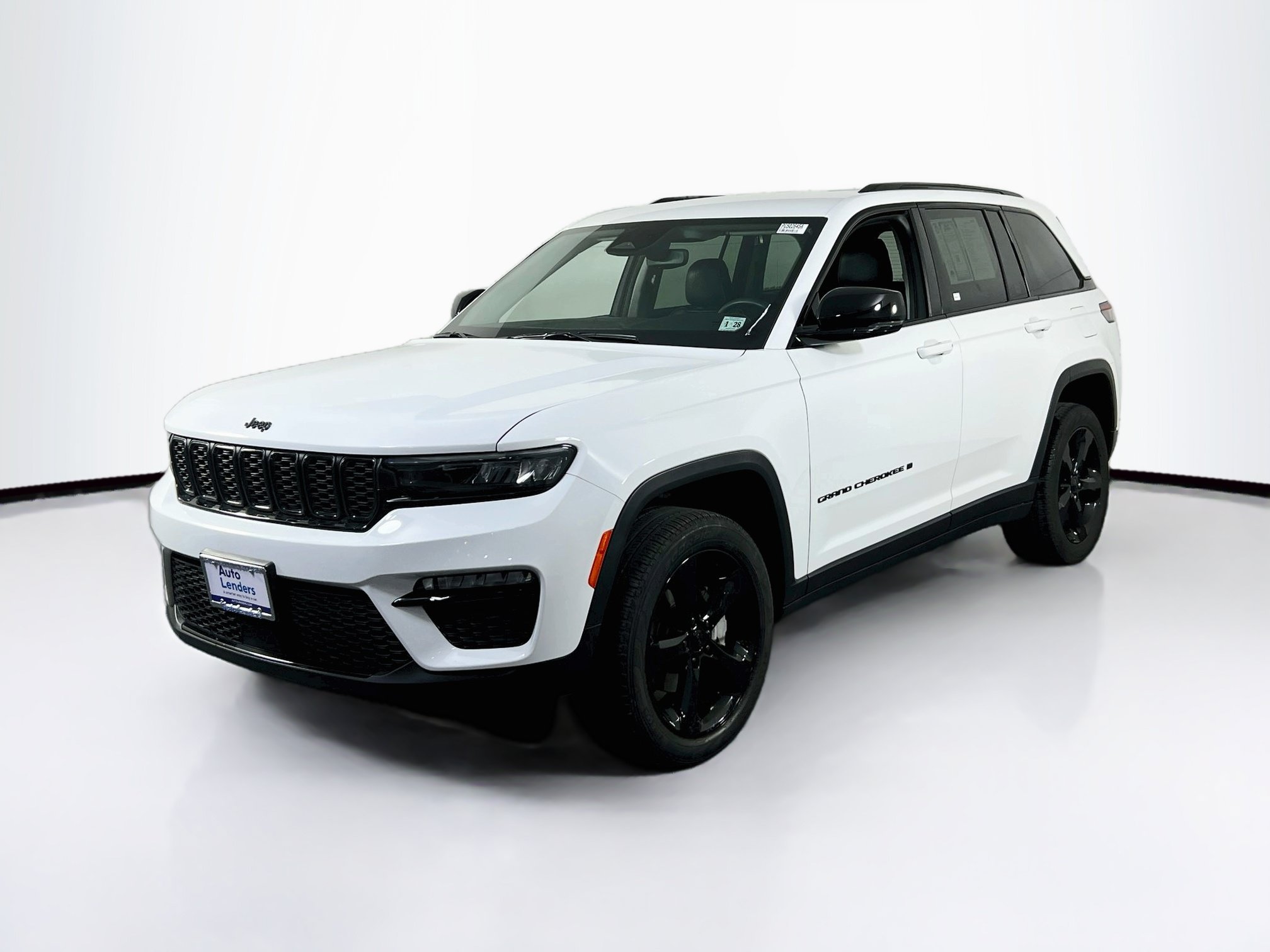 Used 2023 Jeep Grand Cherokee Limited w/ Black Appearance Package