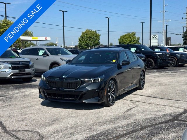 Certified 2024 BMW 530i xDrive w/ M Sport Package AWD/4WD image 3