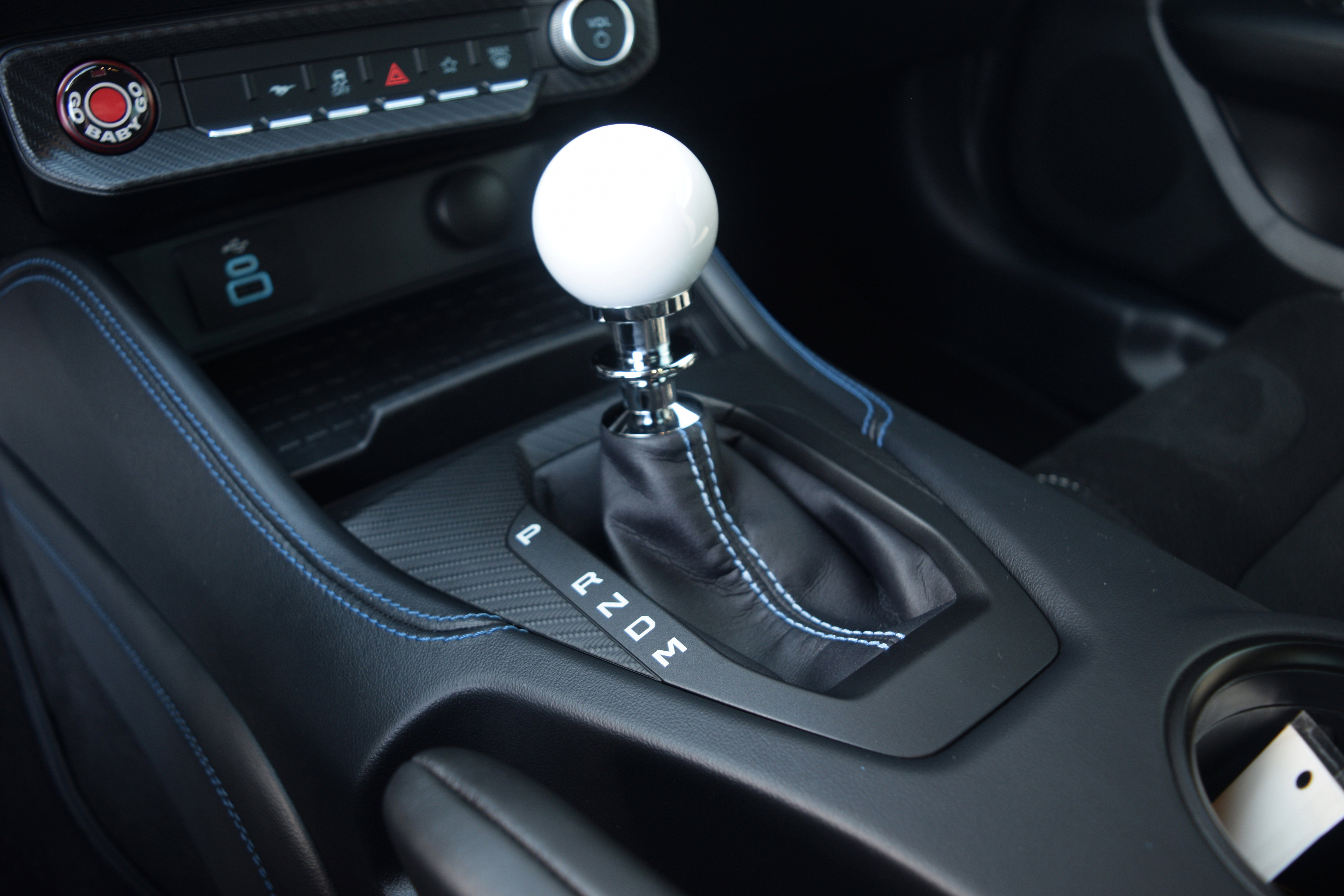 Used 2024 Ford Mustang Dark Horse image 12