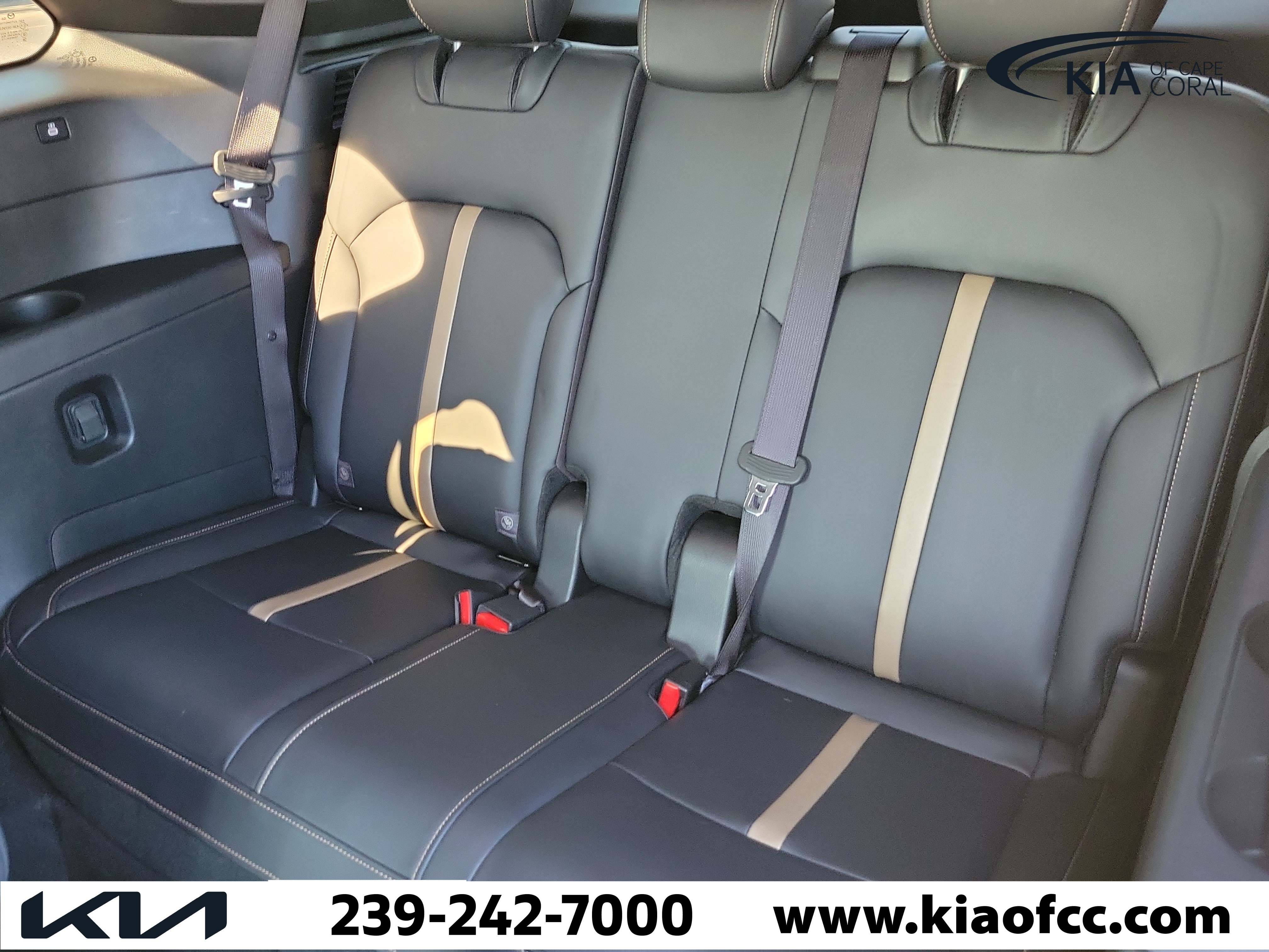 Used 2024 MAZDA CX-90 Plug-In Hybrid w/ Premium Plus AWD/4WD image 14