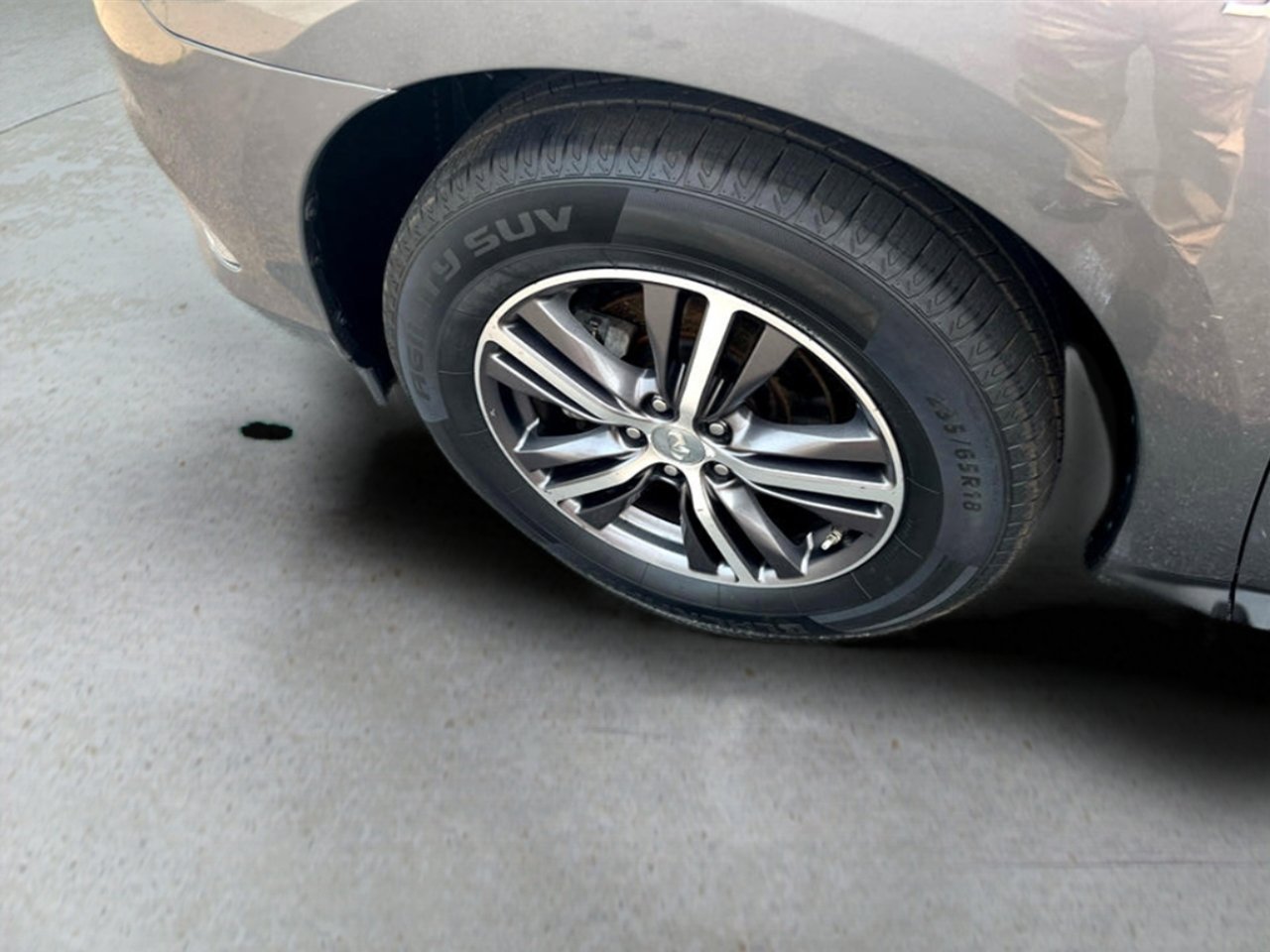 Used 2019 INFINITI QX60 Luxe w/ Essential Package image 41