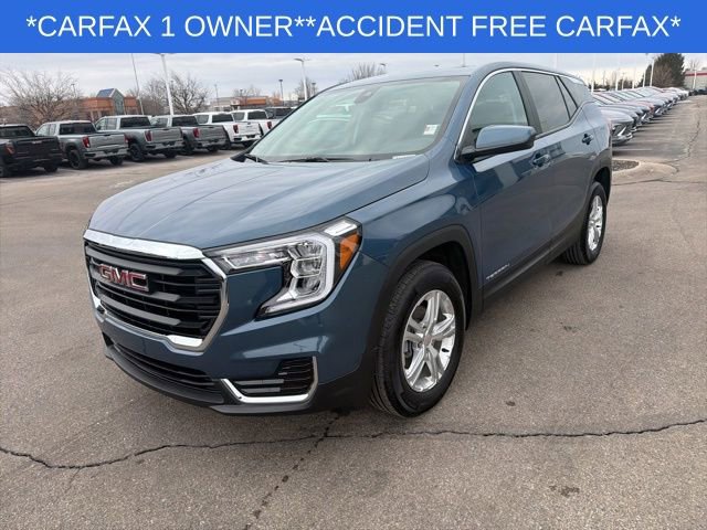 Used 2024 GMC Terrain SLE image 5