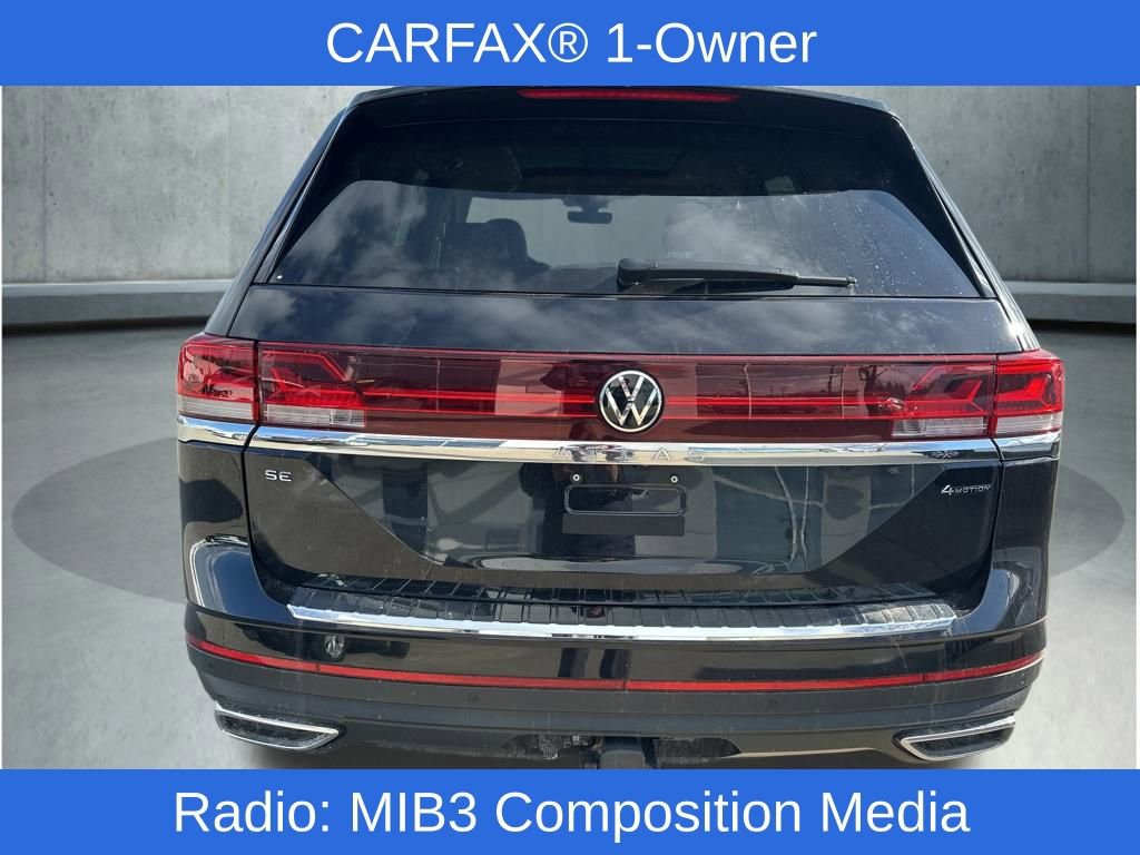 Used 2024 Volkswagen Atlas SE w/ Panoramic Sunroof Package image 4