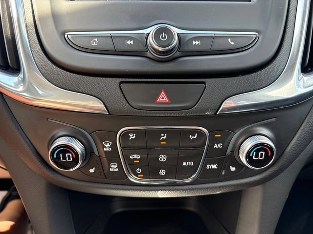 Used 2021 Chevrolet Equinox LT AWD/4WD image 16