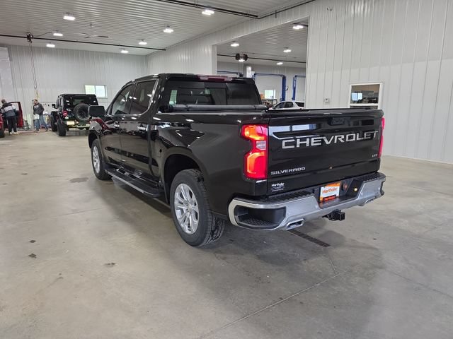 Used 2024 Chevrolet Silverado 1500 LTZ AWD/4WD image 6