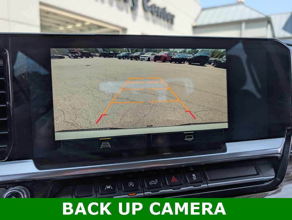 Used 2022 Chevrolet Silverado 1500 LT image 2