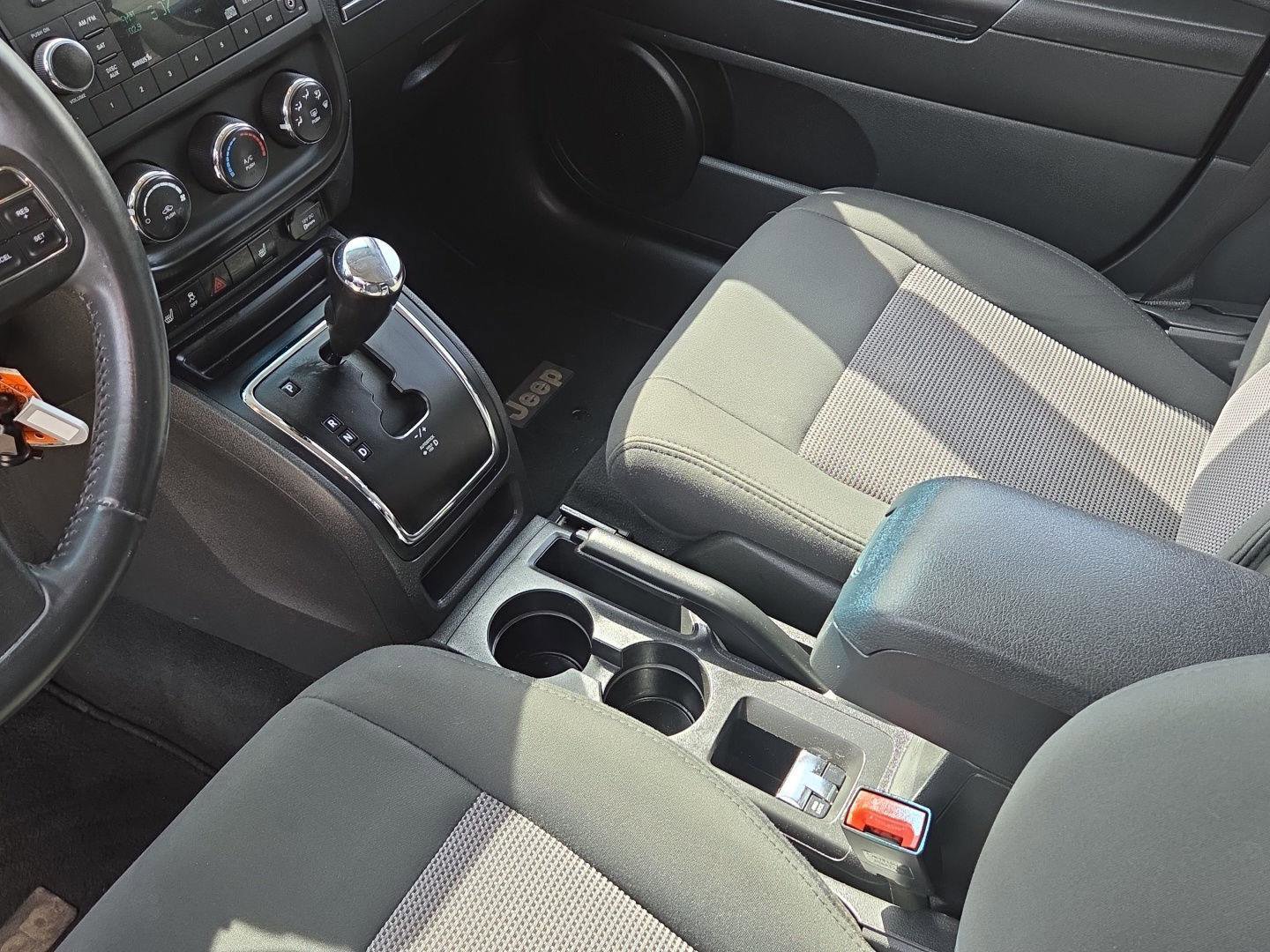 Used 2012 Jeep Compass Latitude image 19