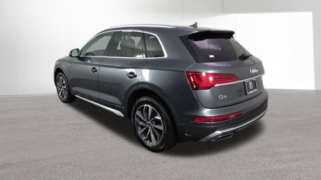 Used 2023 Audi Q5 2.0T Premium w/ Convenience Package AWD/4WD image 9