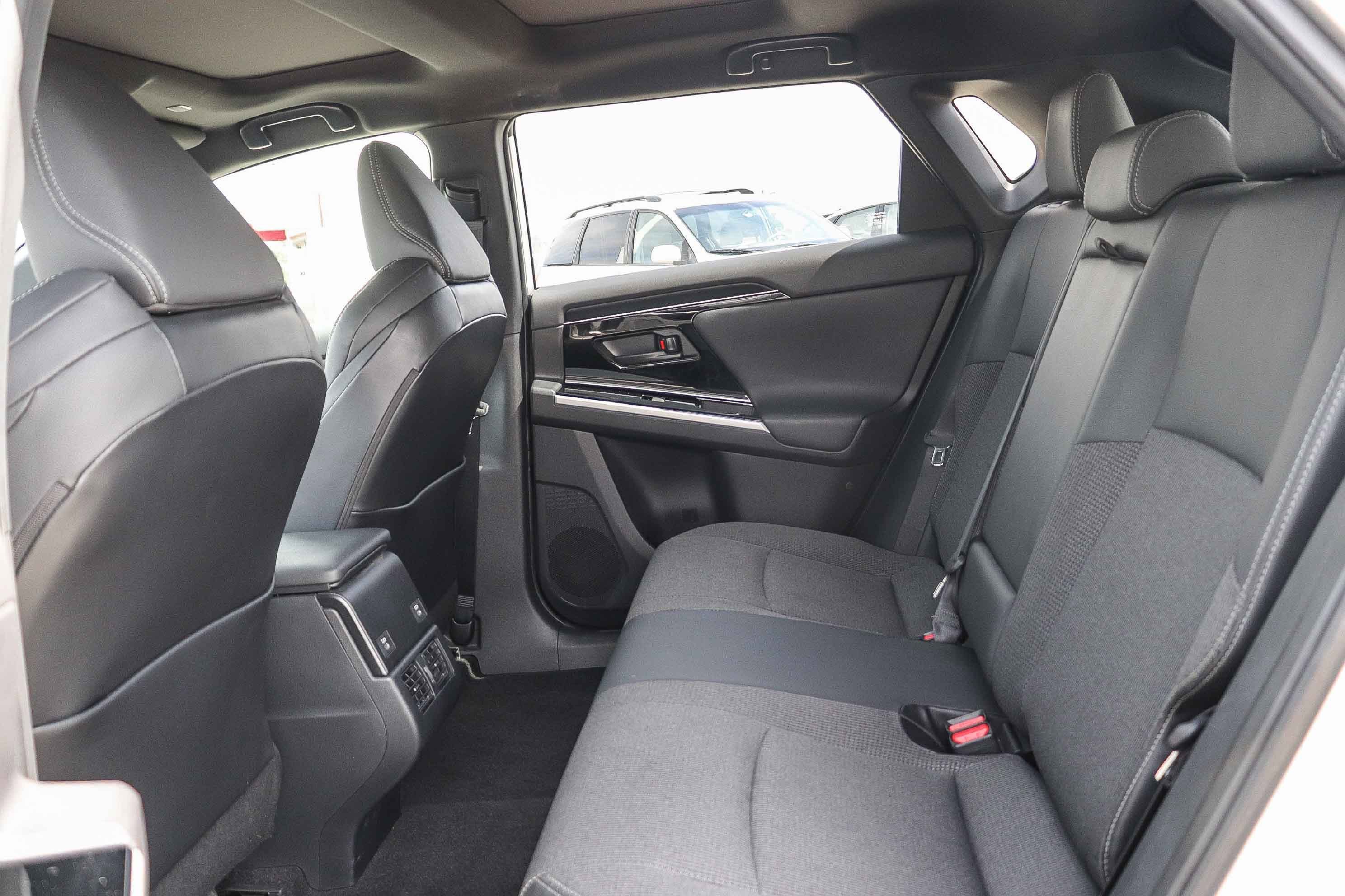 Used 2023 Toyota bZ4X FWD w/ Weather Package image 19