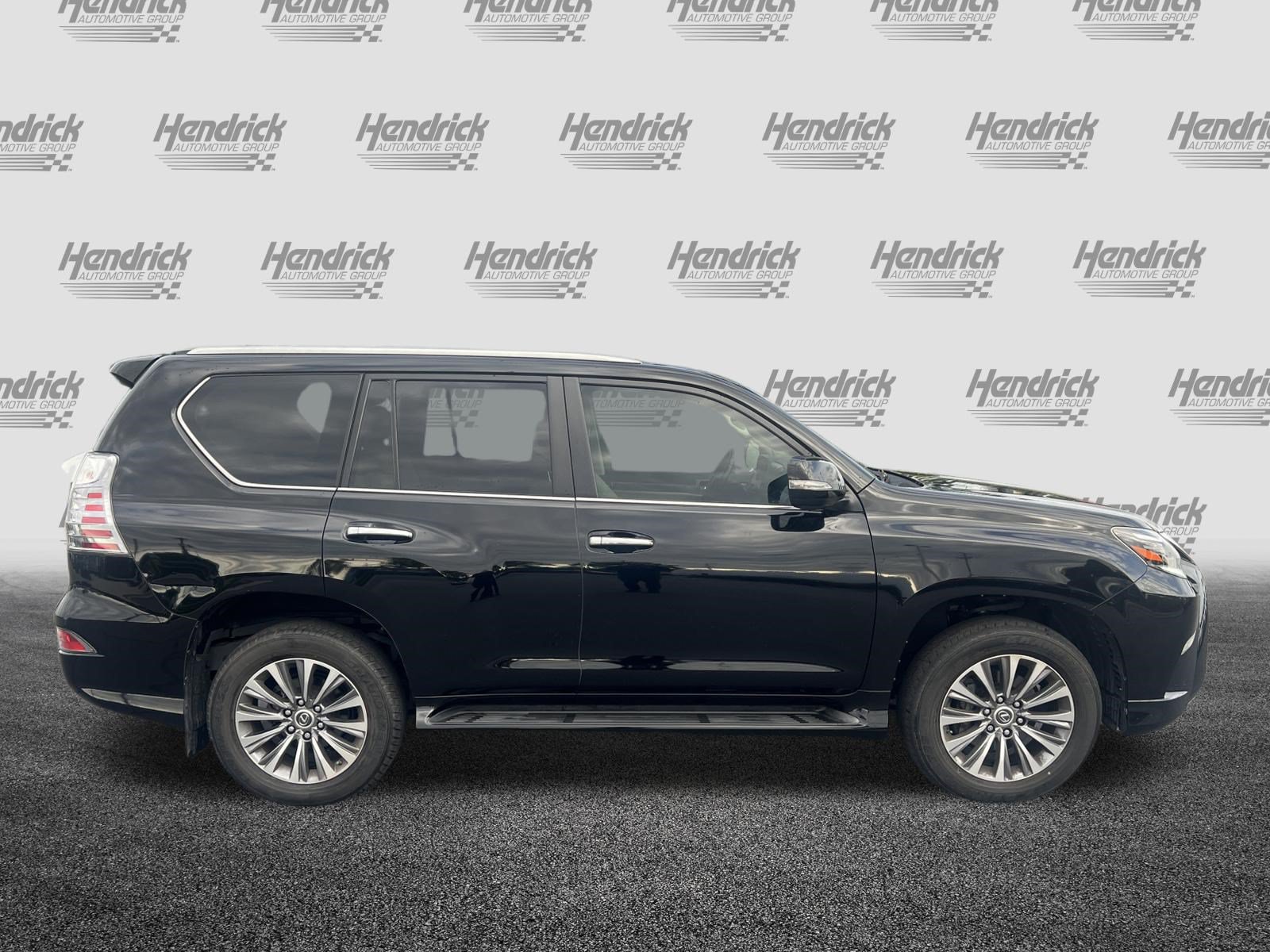 Used 2022 Lexus GX 460 Luxury w/ Accessory Package AWD/4WD image 10