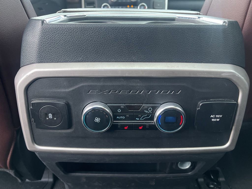 Used 2024 Ford Expedition Limited image 14