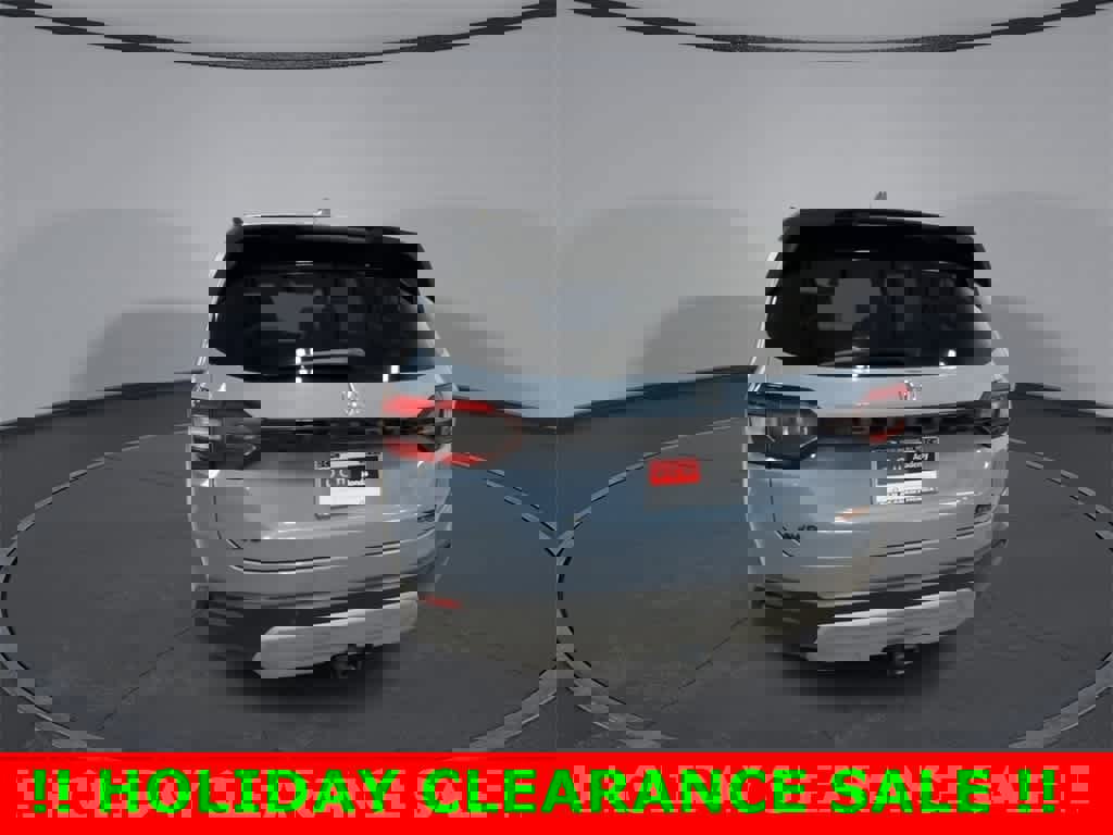 Used 2024 Honda Pilot TrailSport image 7