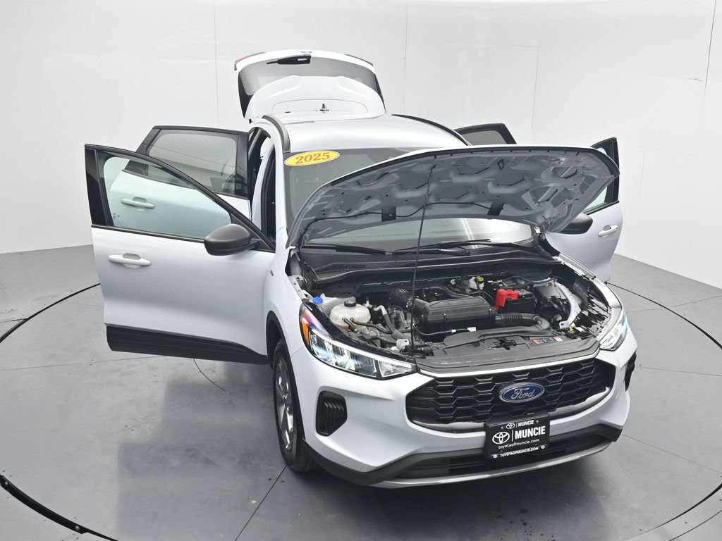 Used 2025 Ford Escape ST-Line AWD/4WD image 62