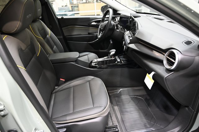 New 2026 Chevrolet Trax ACTIV w/ Sunroof Package image 10