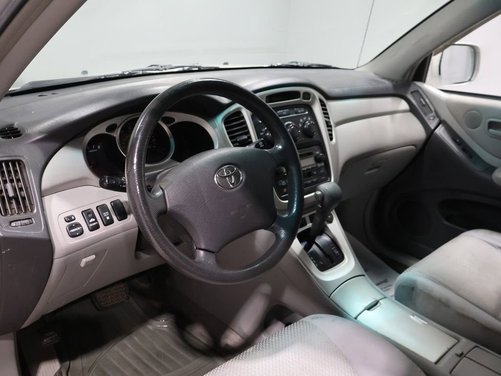 Used 2004 Toyota Highlander V6 image 18