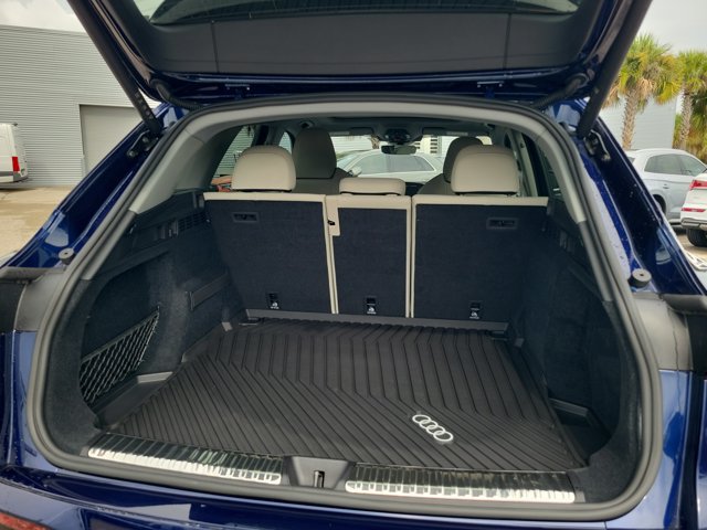 Certified 2025 Audi Q5 Premium w/ Premium Plus AWD/4WD image 8
