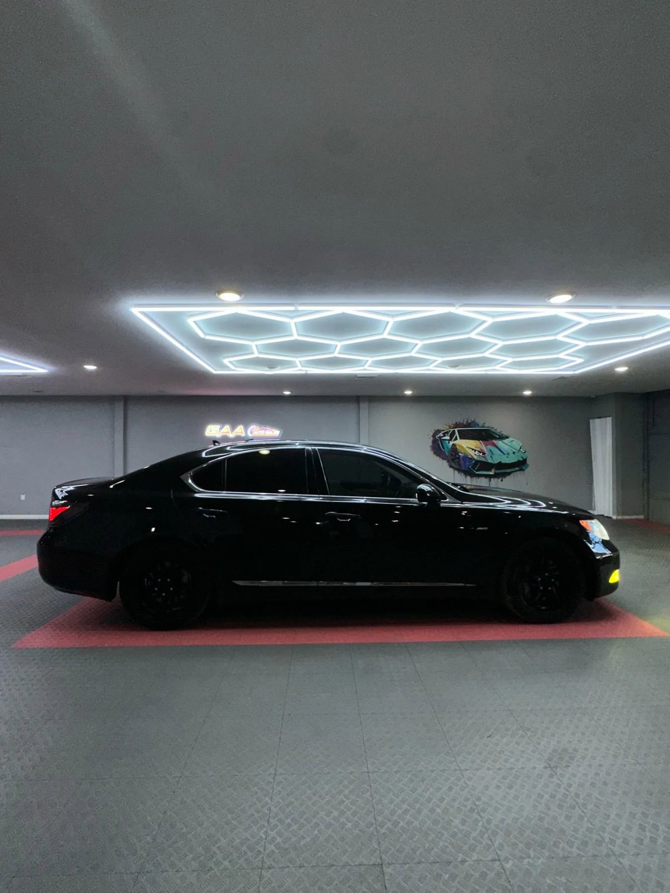 Used 2009 Lexus LS 460 AWD image 7