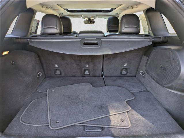 Used 2019 Jeep Cherokee Limited w/ Luxury Group image 6