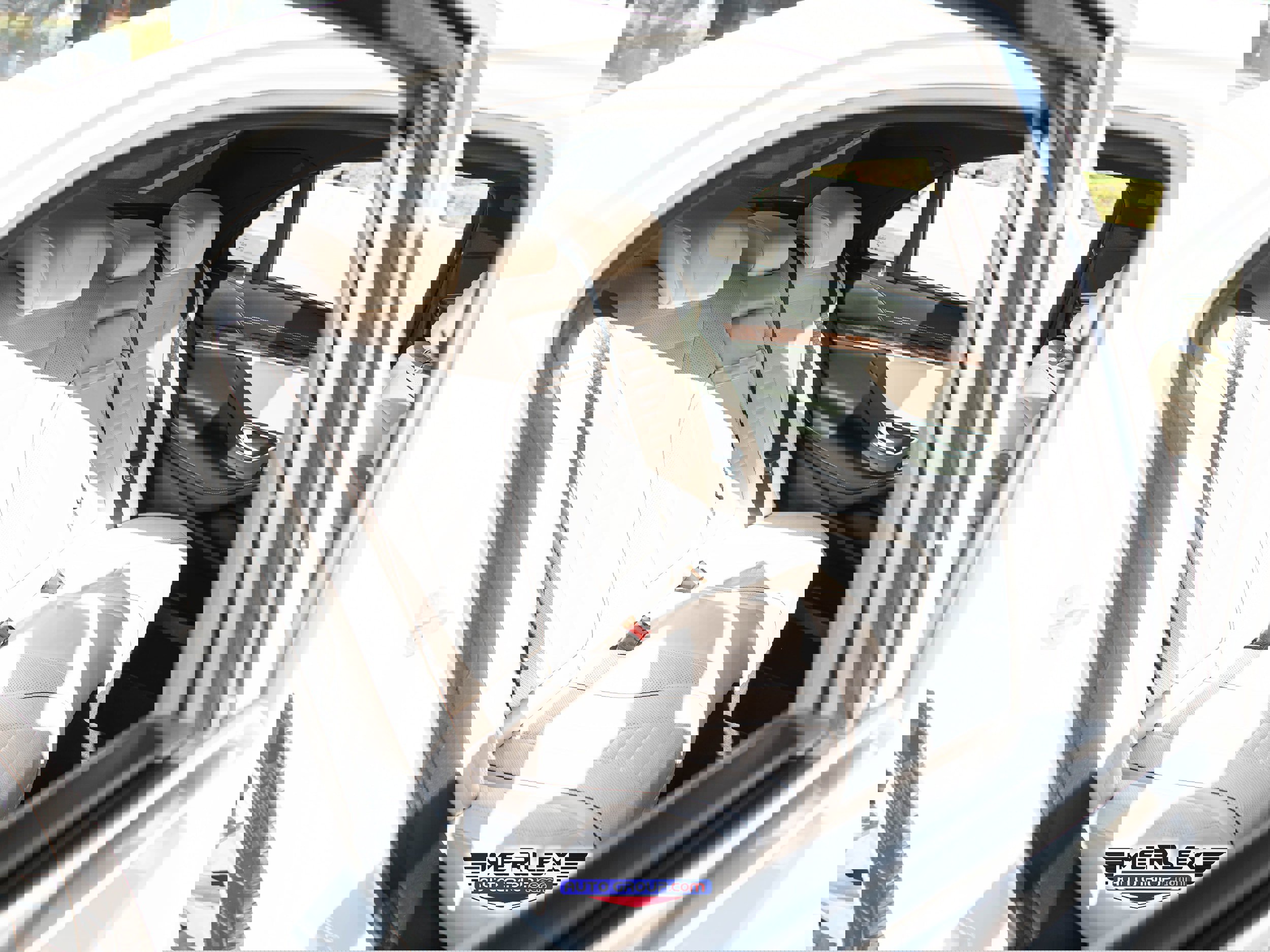 Used 2015 Mercedes-Benz S 550 Sedan image 18