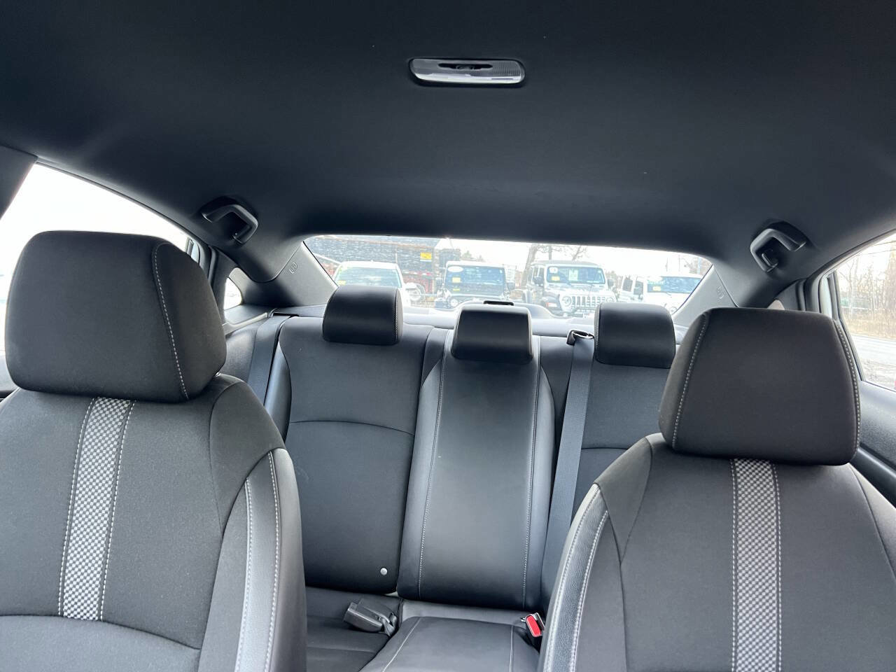 Used 2021 Honda Civic Sport image 31