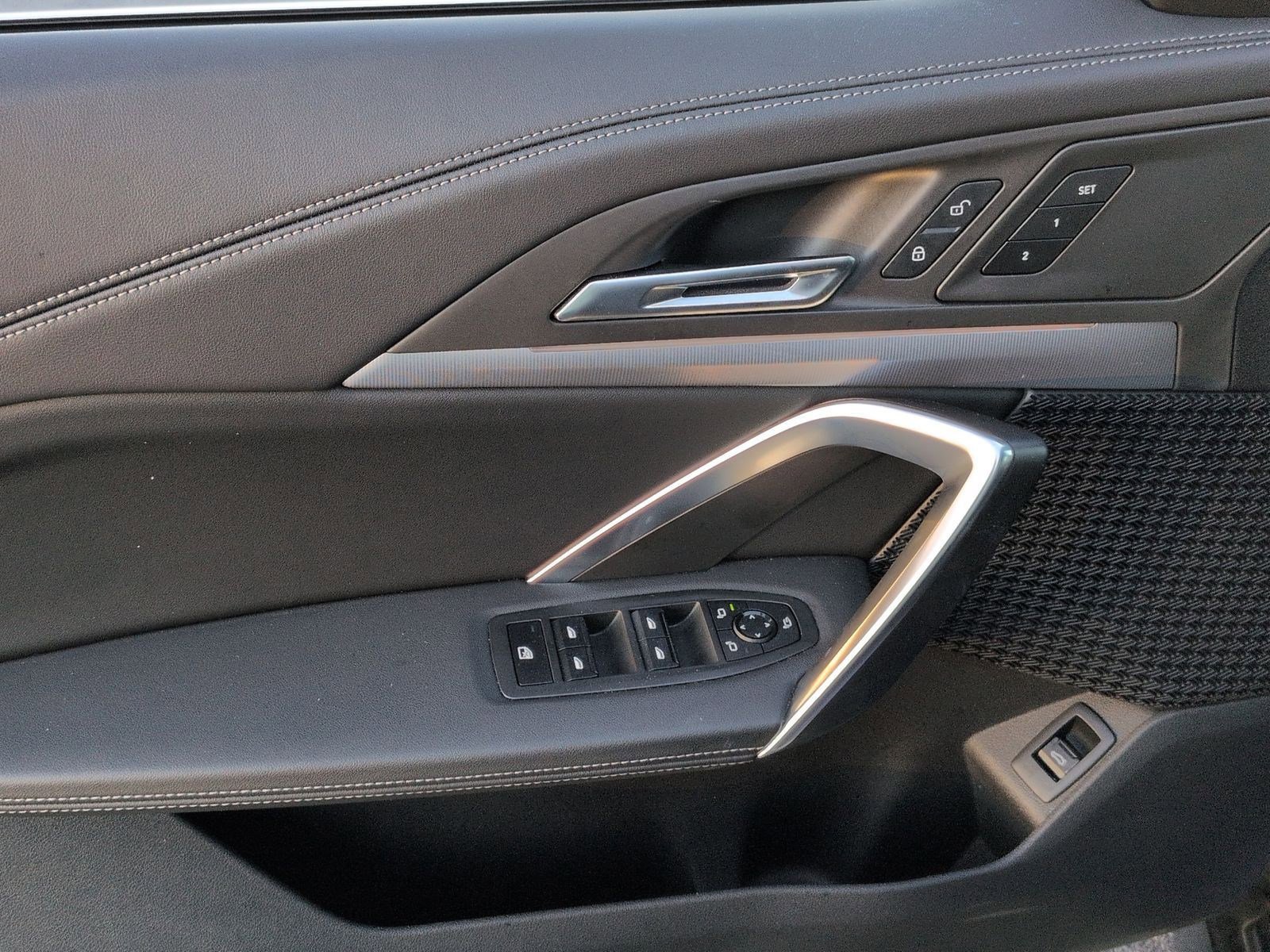 Used 2025 BMW X1 xDrive28i image 14