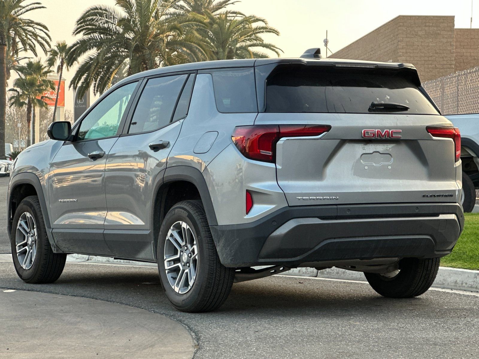 New 2026 GMC Terrain Elevation image 6