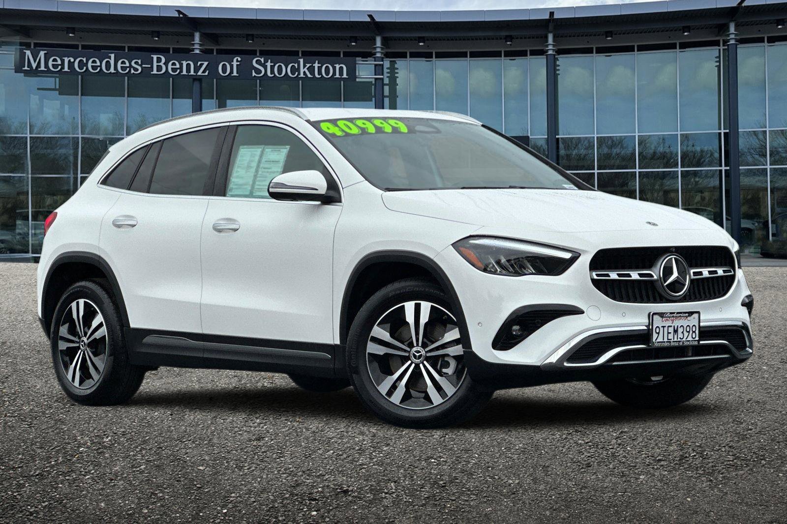 Certified 2025 Mercedes-Benz GLA 250 White image 2