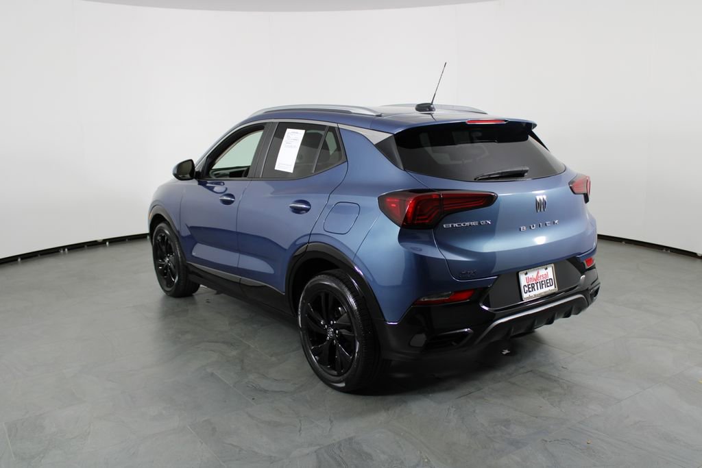 Used 2025 Buick Encore GX Sport Touring FWD image 3