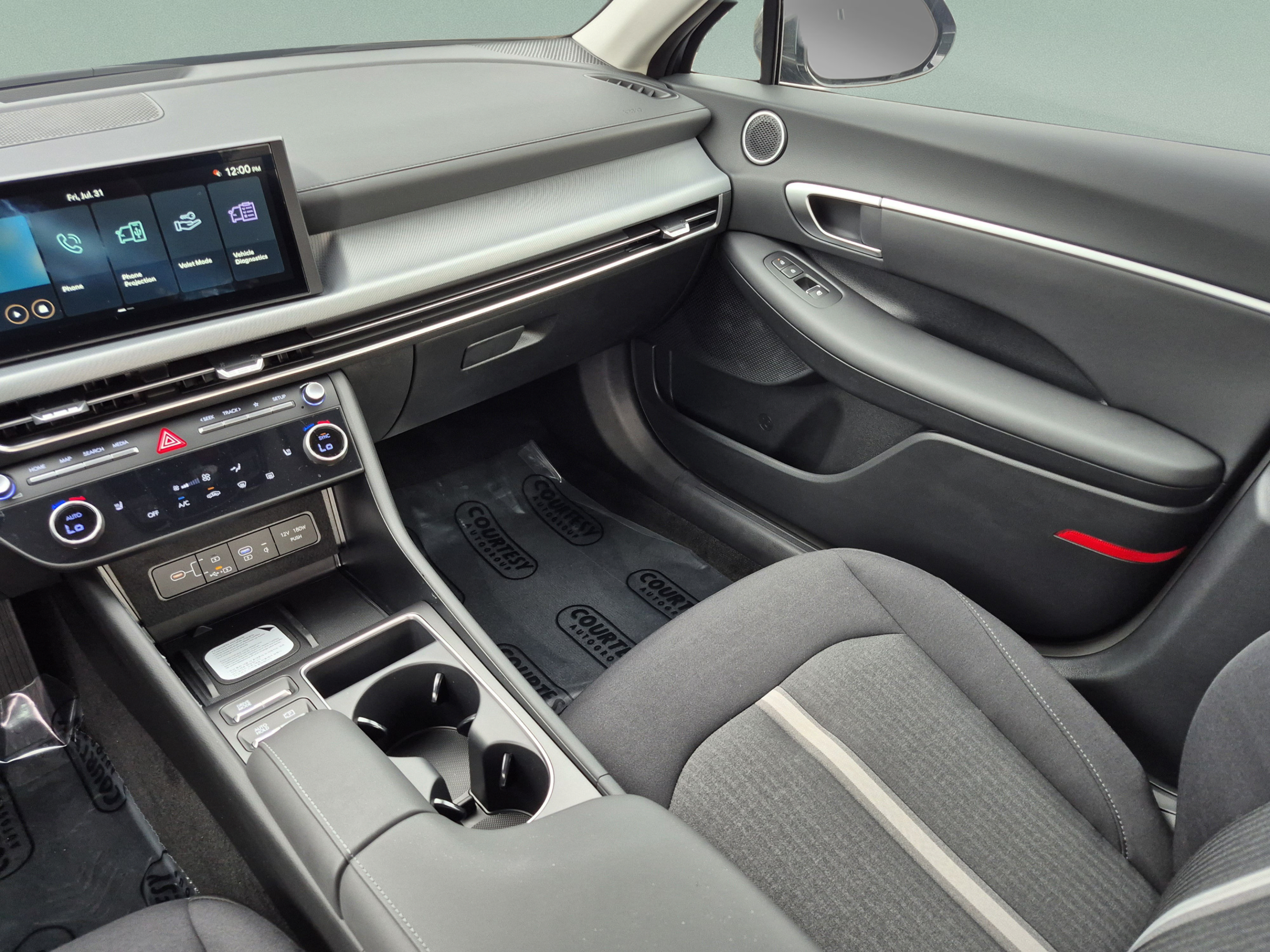 New 2026 Hyundai Sonata SEL FWD image 13