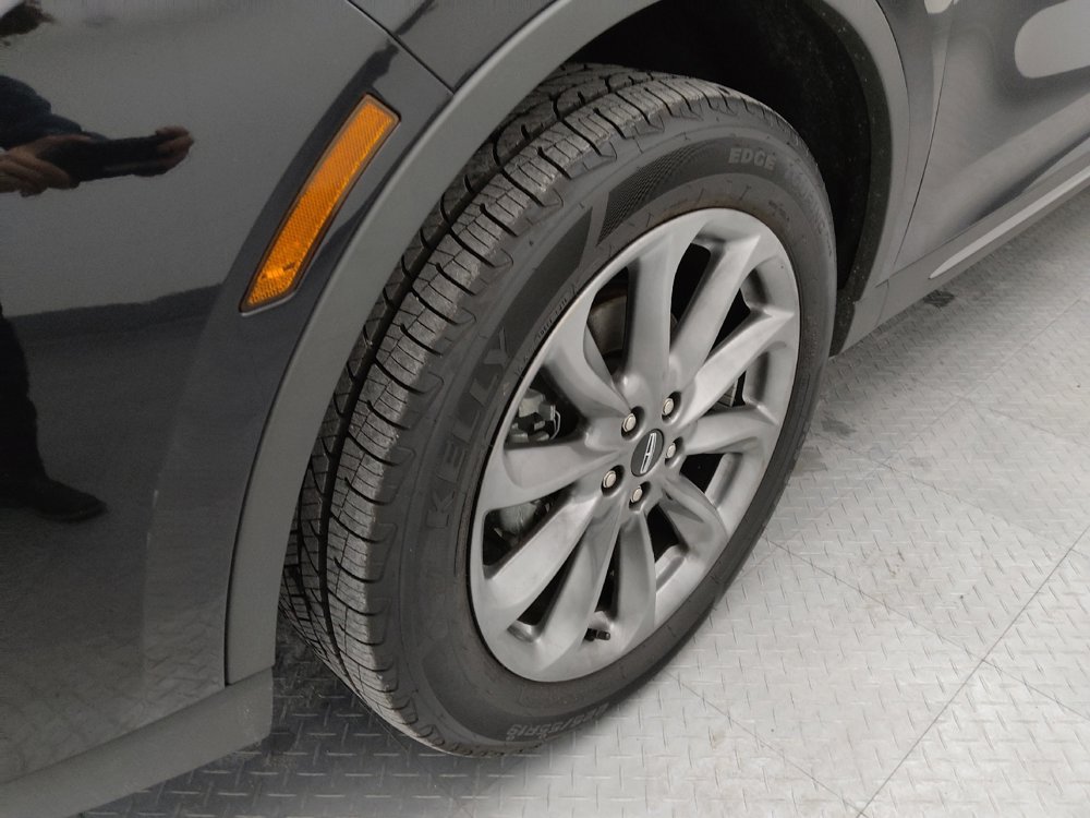 Used 2022 Lincoln Corsair AWD w/ Premium Package image 31