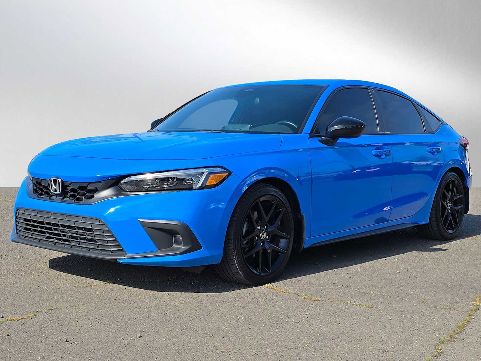 Used 2023 Honda Civic Sport image 9