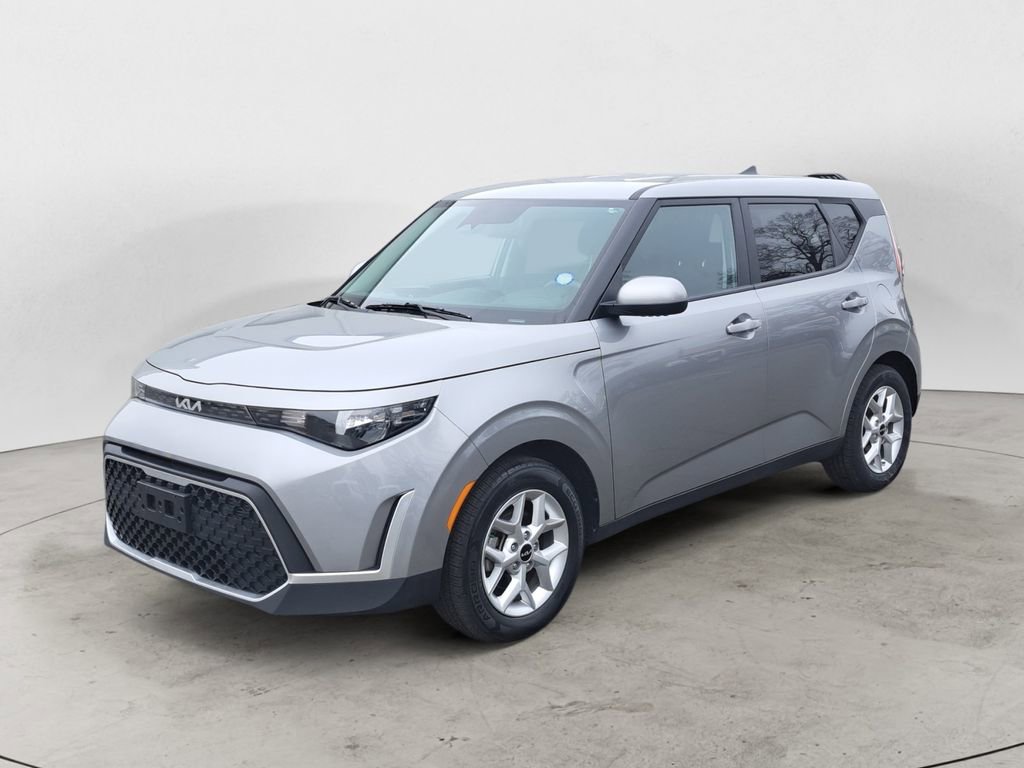 Used 2024 Kia Soul LX w/ Option Group 015 image 7