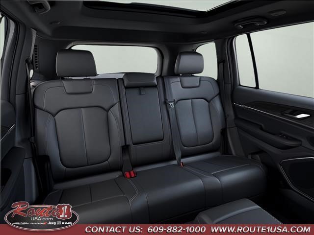 New 2027 Jeep Grand Cherokee Limited AWD/4WD image 16