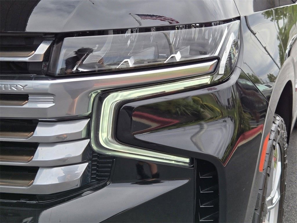 Used 2023 Chevrolet Tahoe High Country image 9