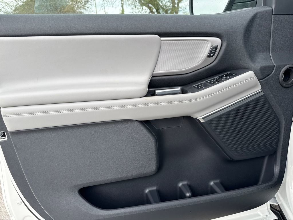 New 2026 Ford Expedition Max Active image 18