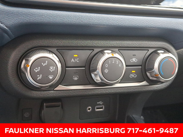 Certified 2025 Nissan Versa SV w/ Trunk Package FWD image 15